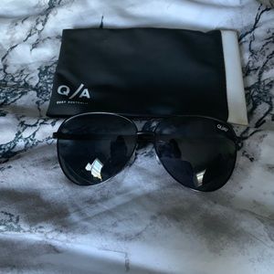 Quay vivienne sunglasses